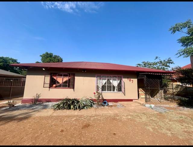 3 BEDROOM HOUSE FOR SALE IN VANDERBIJLPARK CW 2